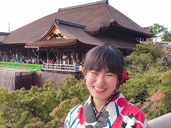 磯野 ほなみ