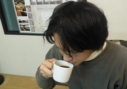 髪型がひどい。