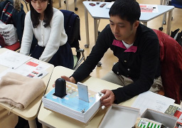 とにかく手作りの試作。