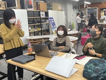 チームビルド後の打合せ様子