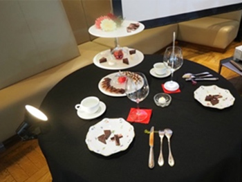 紙ストローに変革をチームのSU出展ブース